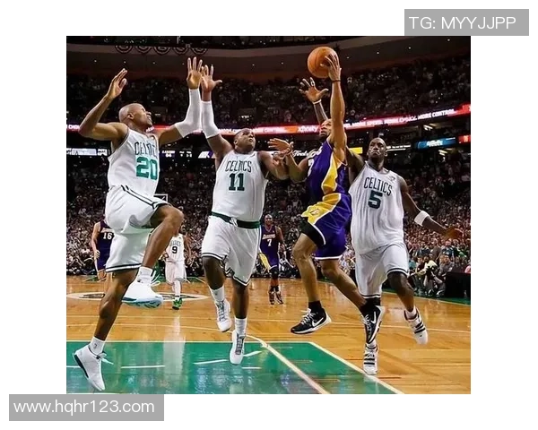 2020年NBA总决赛第四场湖人对决热火精彩回顾与赛后分析